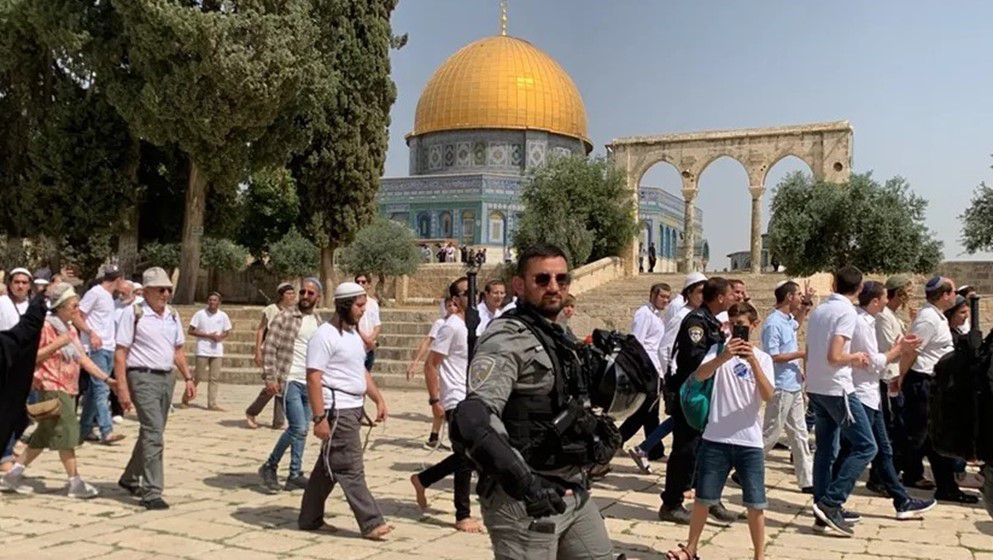Dozens of Settlers Storm Al-Aqsa Mosque Compound...
