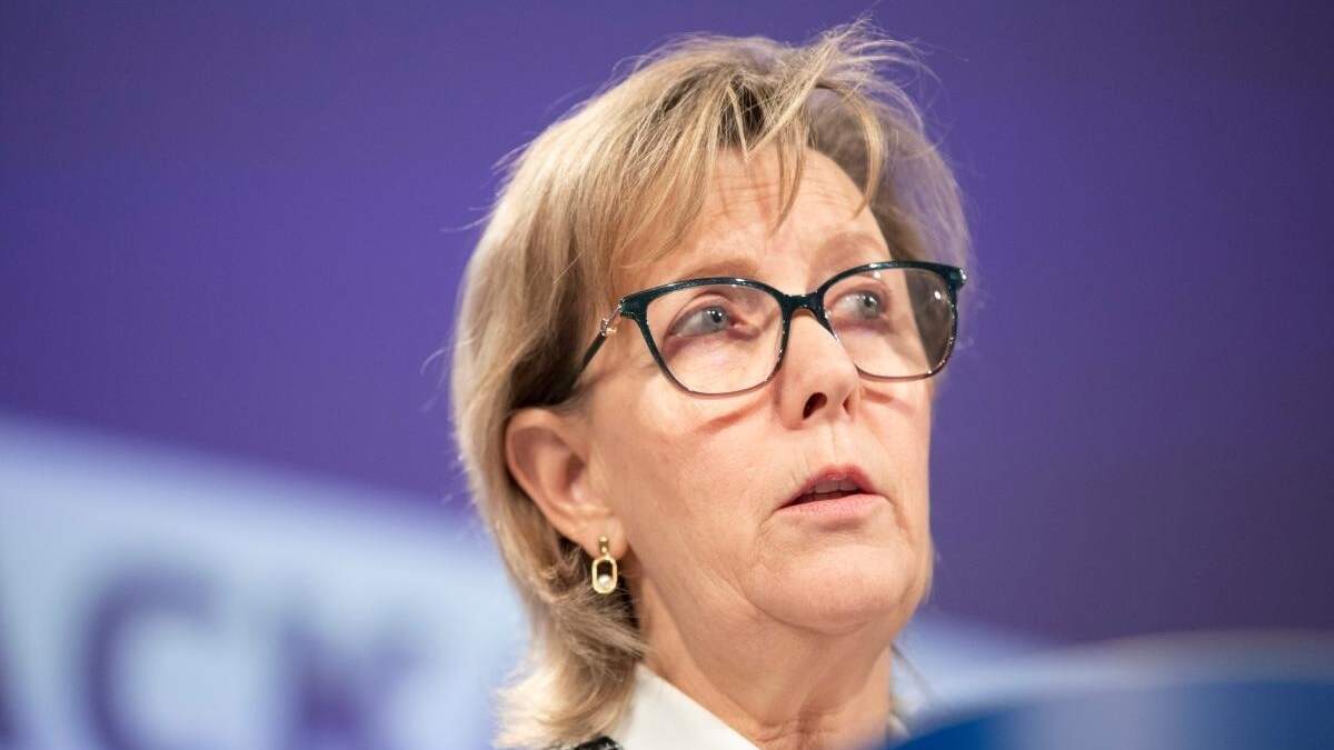 Maria Luís Albuquerque, EU Commissioner for Financial Services, is sticking to her centralisation plans.