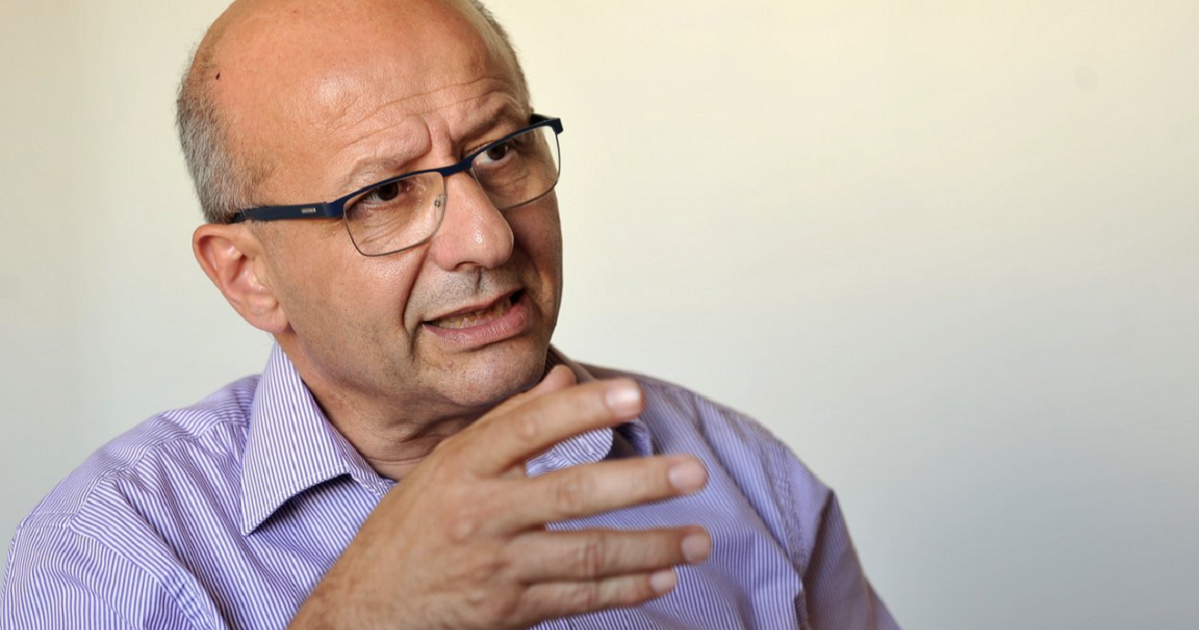 Edwin Vassallo meets Alex Borg, offers his time and support to PN