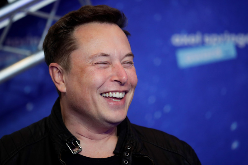 Elon Musk’s fortune surges to record US$648 billion on Tesla And Space momentum