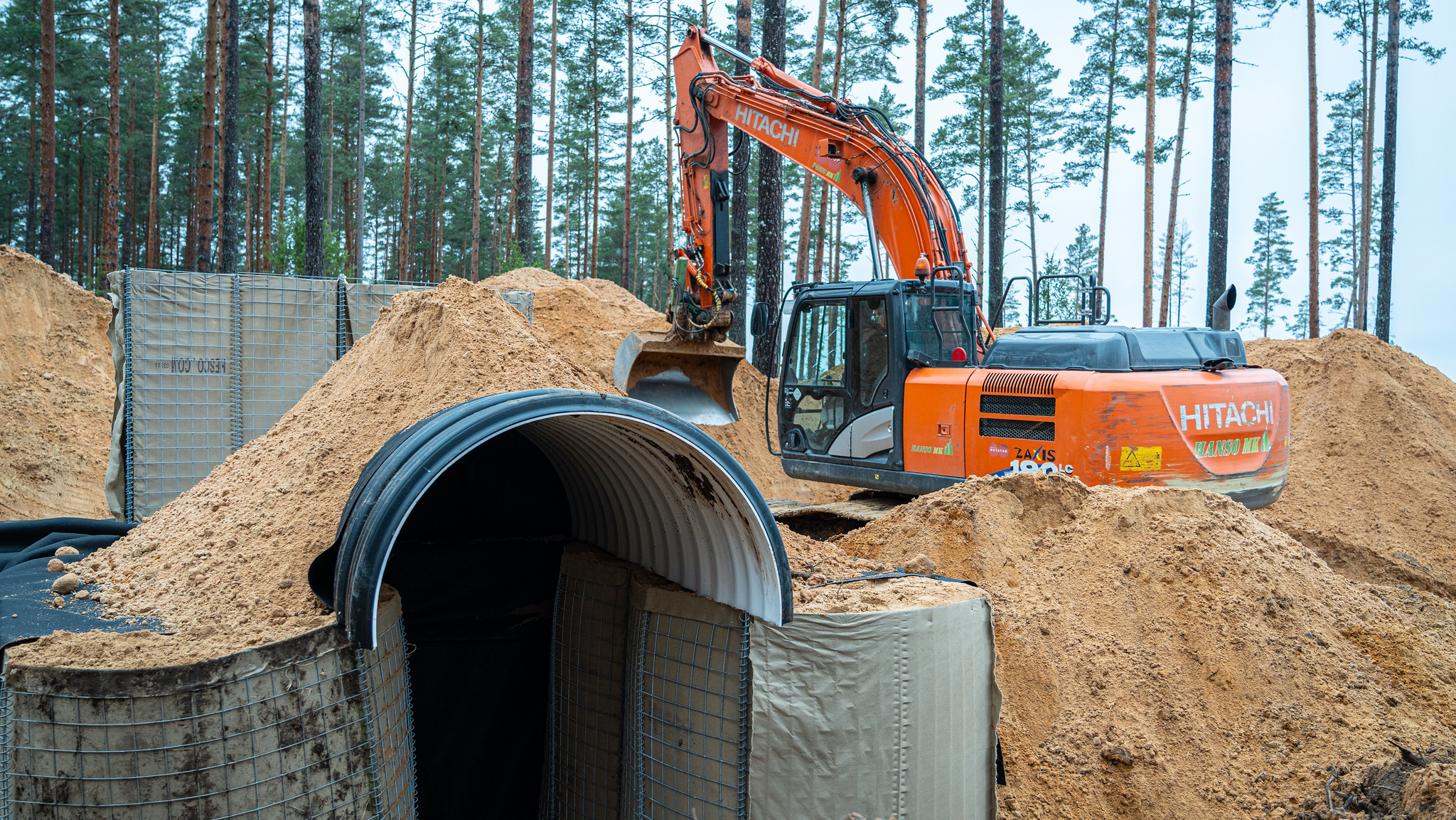 Estonia has begun installing the first bunkers in southeastern Estonia near the Russian border, part of a wider Baltic Defence Line. Photo: Hendrik Tali/ECDI