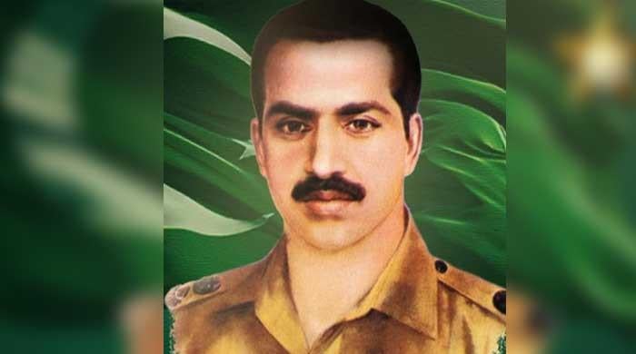 Field marshal, services chiefs pay tribute to Major Shabbir Sharif on martyrdom anniversary