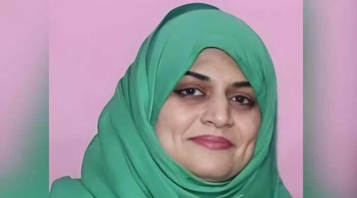 Gold, Rs12.3m in cheques seized from suspect's husband