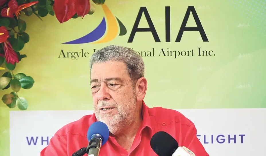 Gonsalves pictures removed from Argyle Intl. Airport