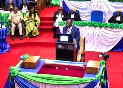 Government Announces Major Public Sector Wage Boost and Recruitment Drive