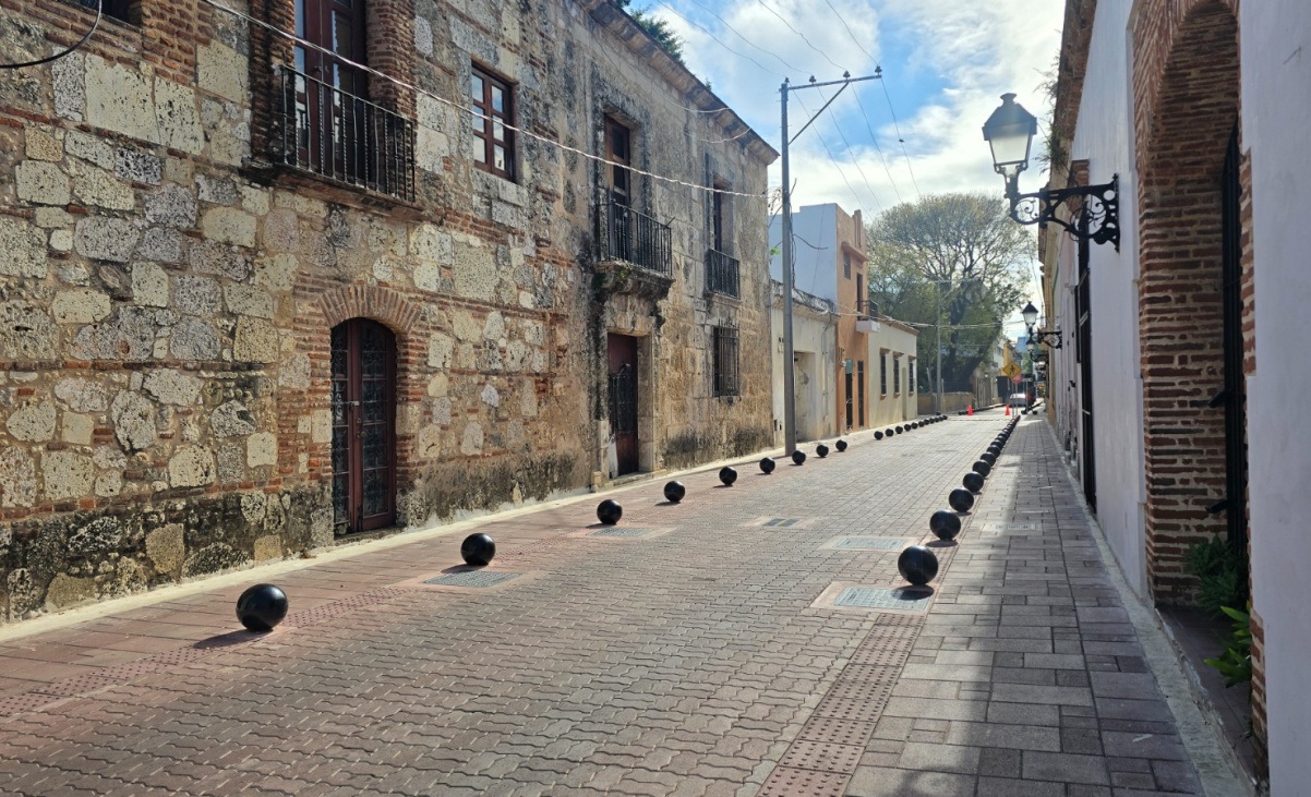 Government to launch new bus route in Ciudad Colonial starting early 2026