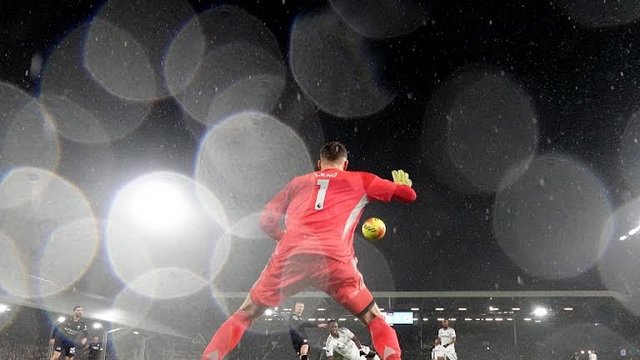 Haaland scores 100th Premier League goal, Romero brace saves point for Tottenham