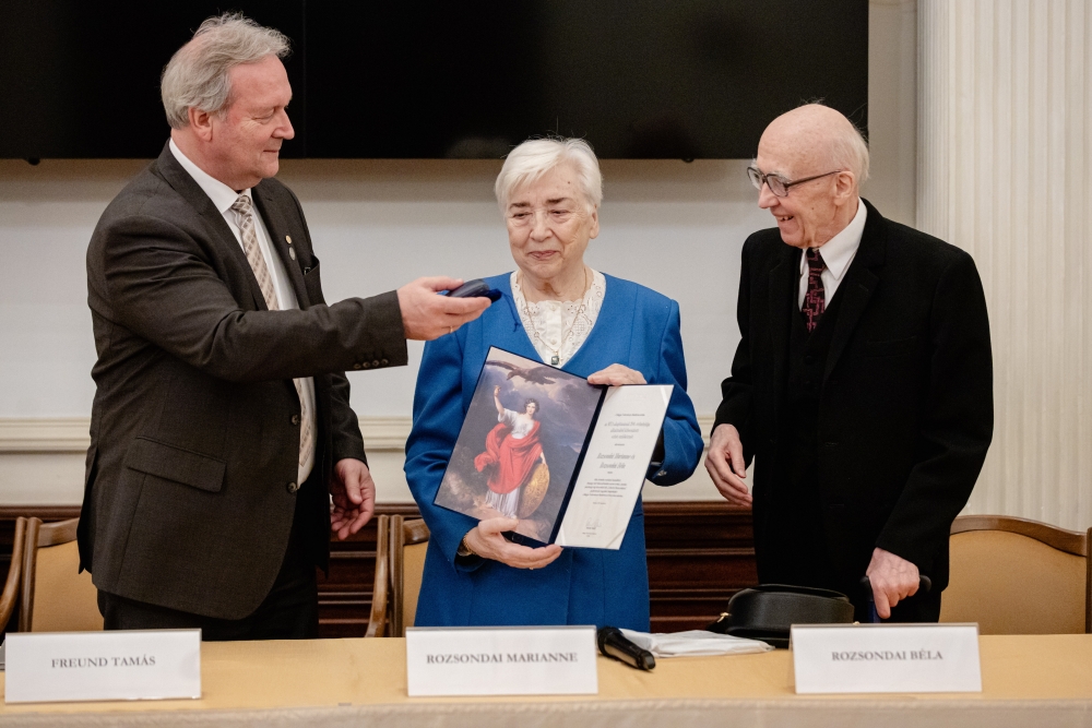 Hungarian Academy of Sciences Enriched With The Century's Book Donation