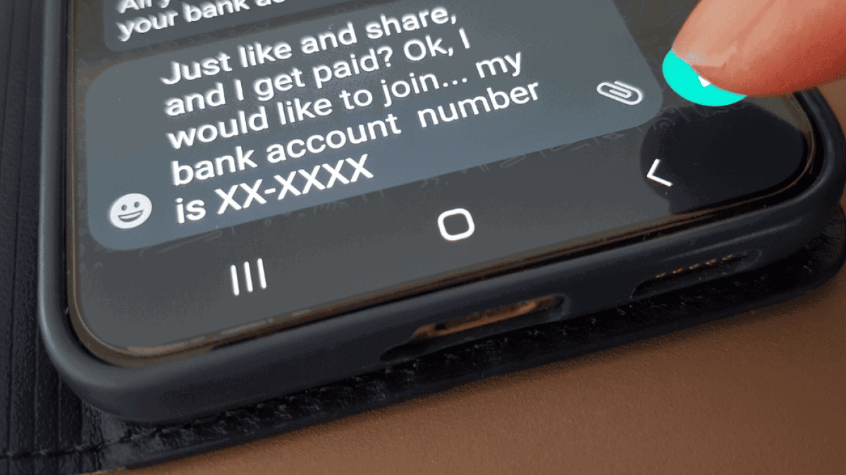 Keep getting texts about job offers? Don’t fall for this common scam - LocalNews8.com