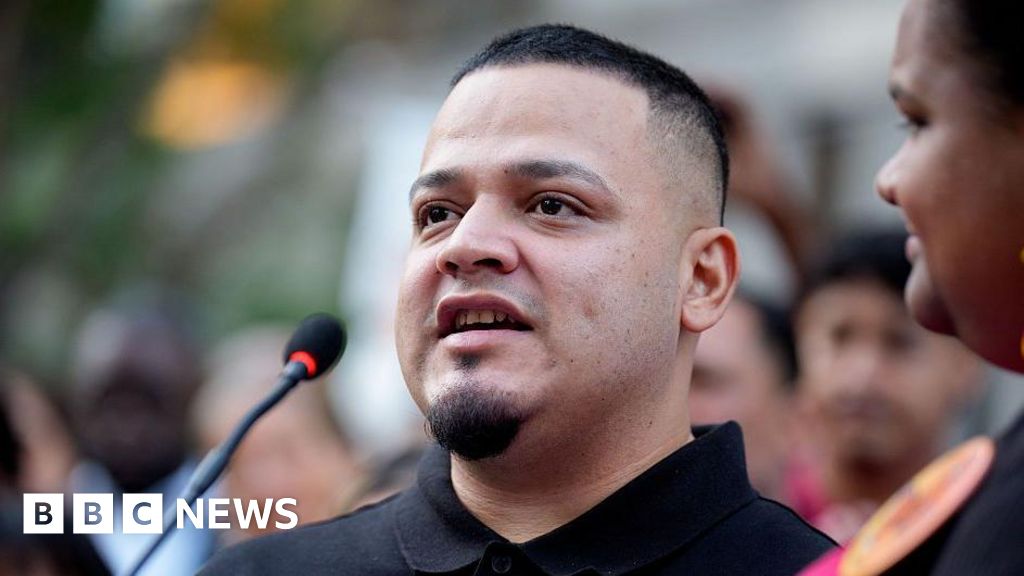 Kilmar Abrego Garcia released from immigration detention after judge's order