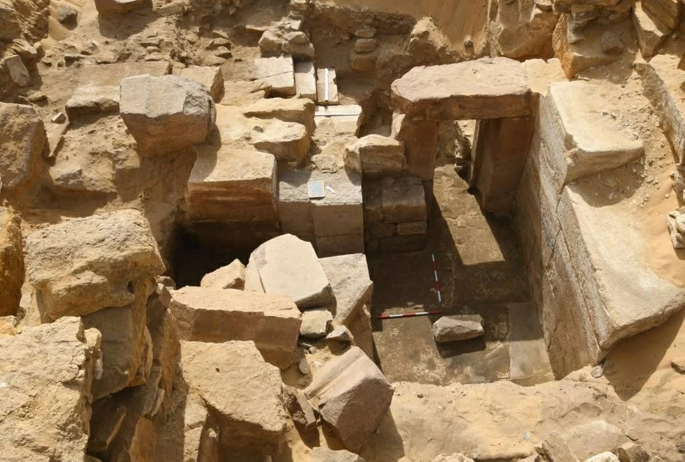 King Niuserre's massive, 1,000 Sq. meter valley temple unearthed in Egypt