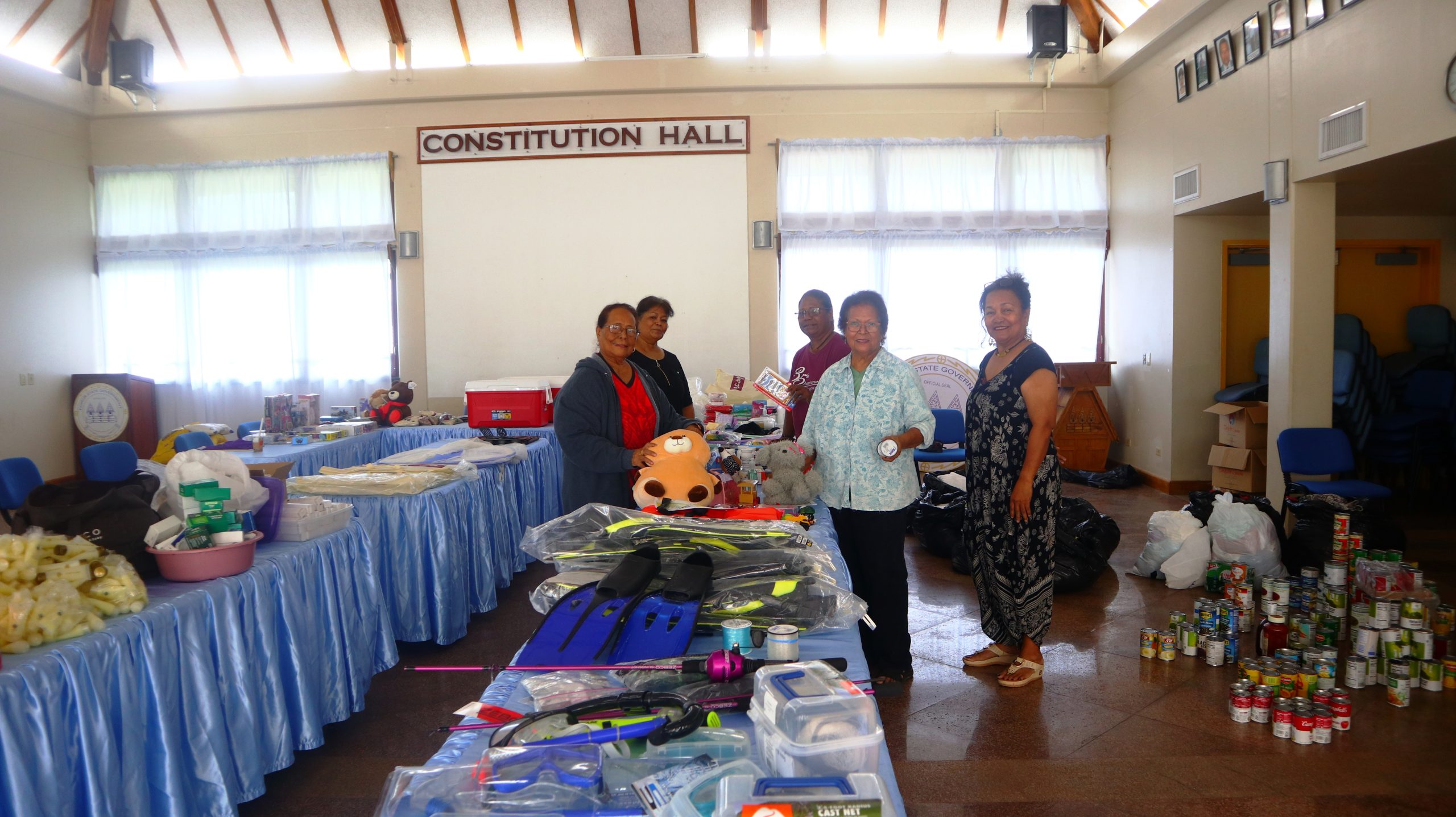 Koror State Distributes Operation Christmas Drop Supplies to Hospital and Jail