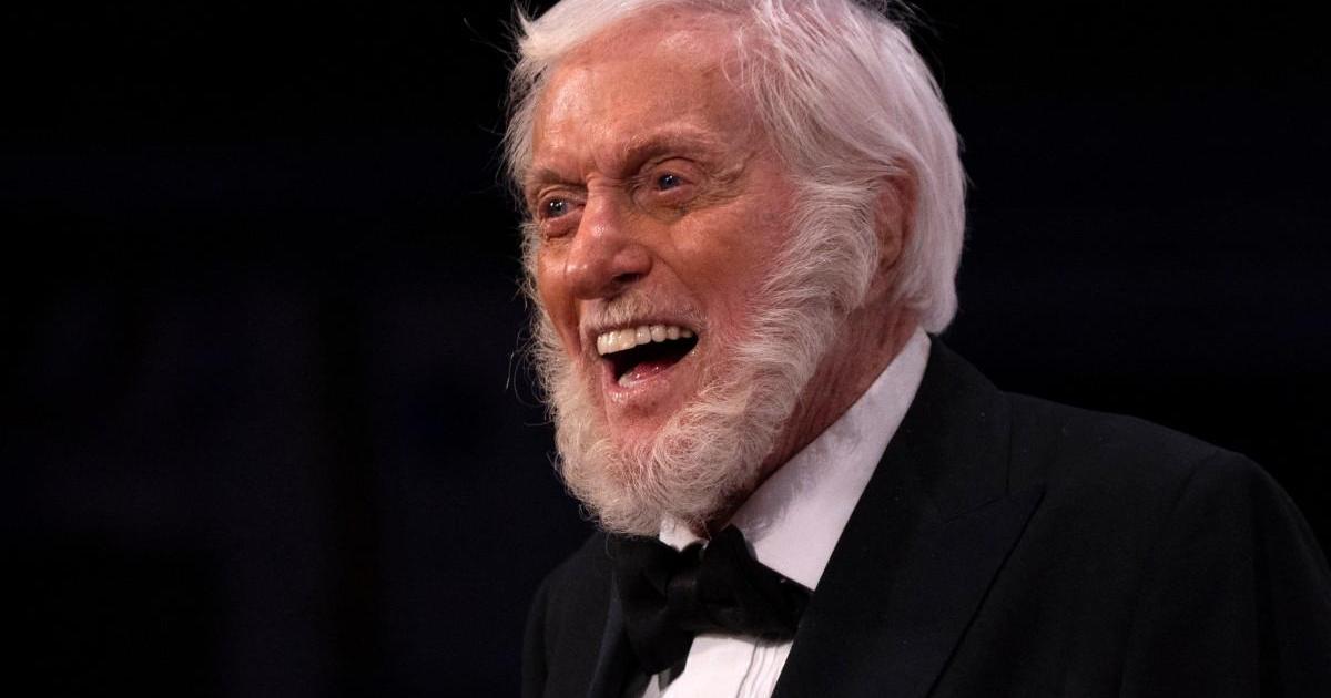 Legendary actor Dick van Dyke plans to 'live more'
