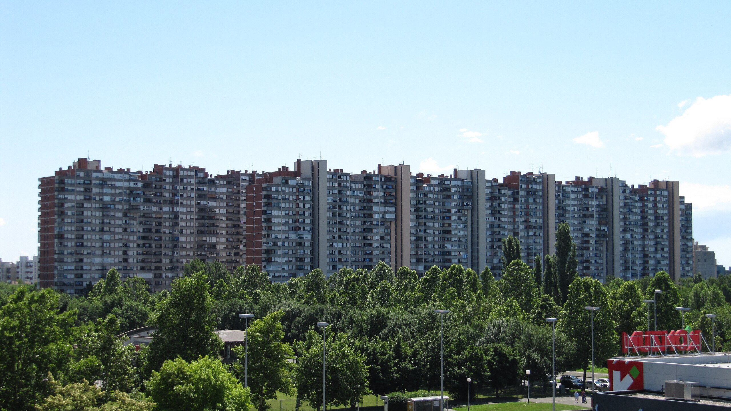 Mamutica: Croatia's Largest Residential Building With 5,000 Residents