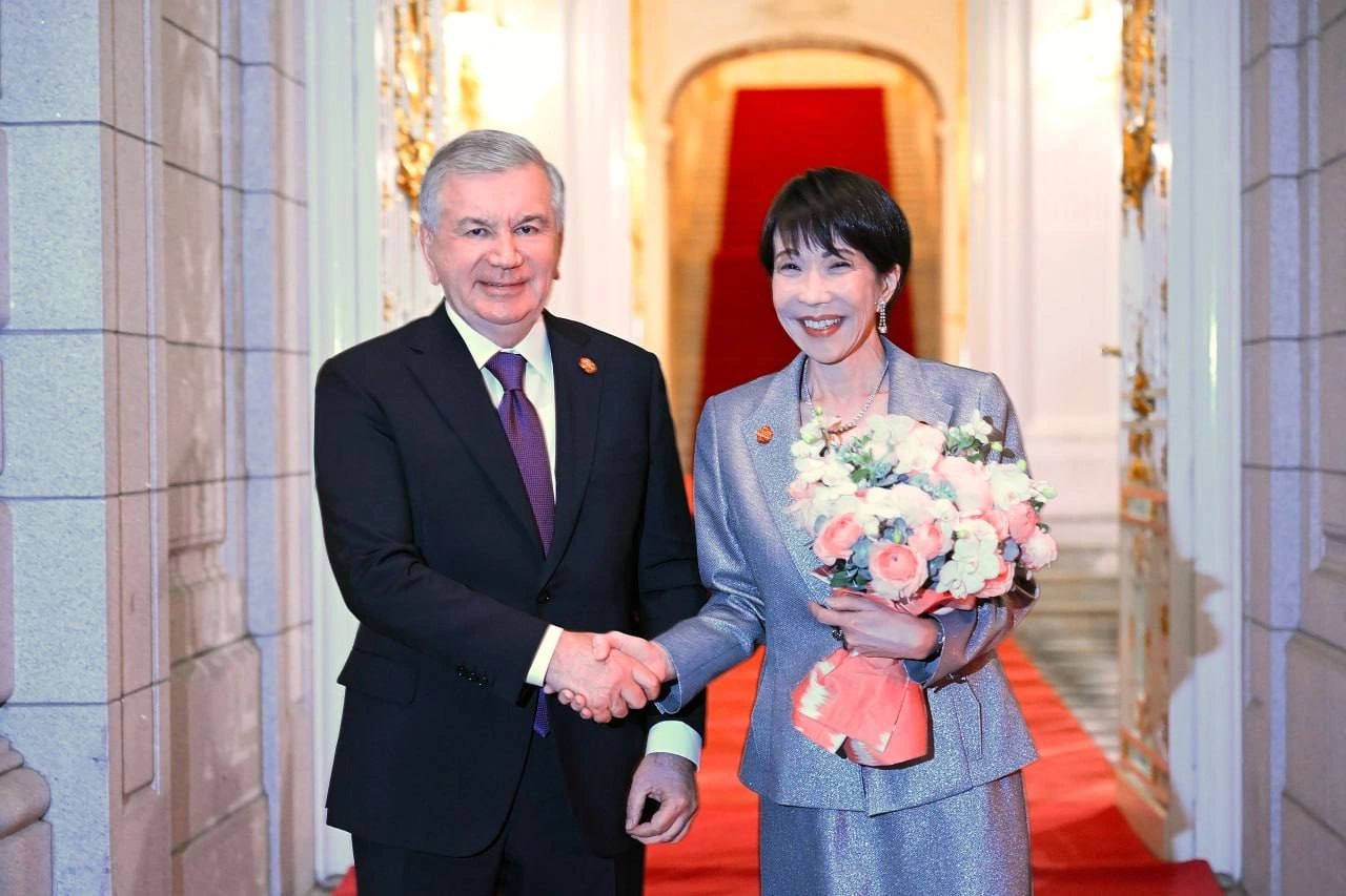 Mirziyoyev Begins Japan Visit With Central Asia Leaders’ Reception in Tokyo