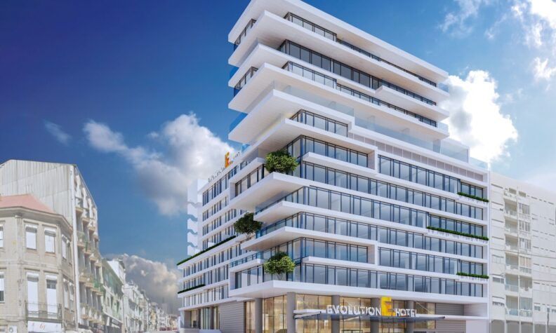 New 4 star hotel opening