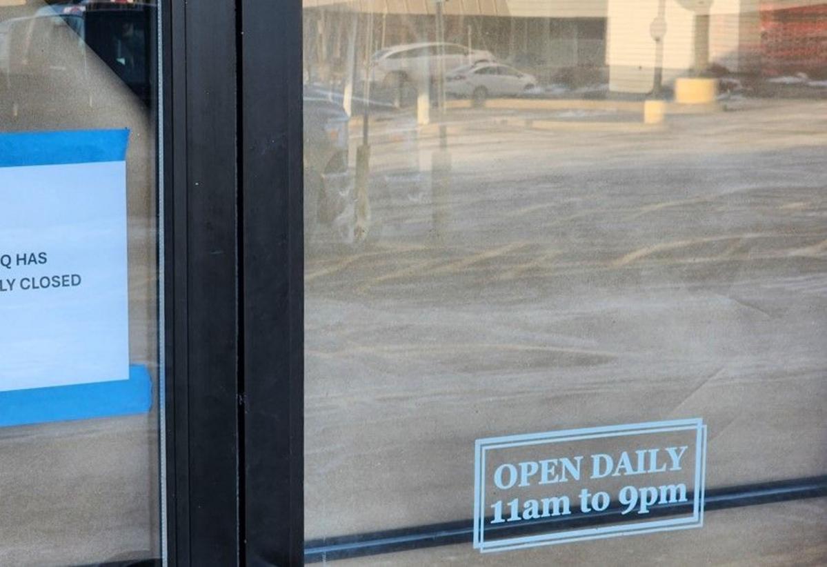 New Vestal Parkway Restaurant "Permanently Closed"