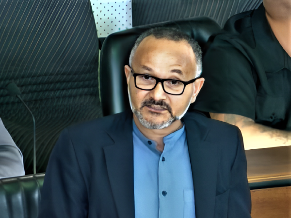 Opposition Leader on ministers' overseas trip