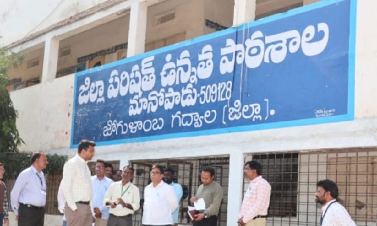 Peaceful Gram Panchayat Polling and Transparent Vote Counting in Jogulamba Gadwal District