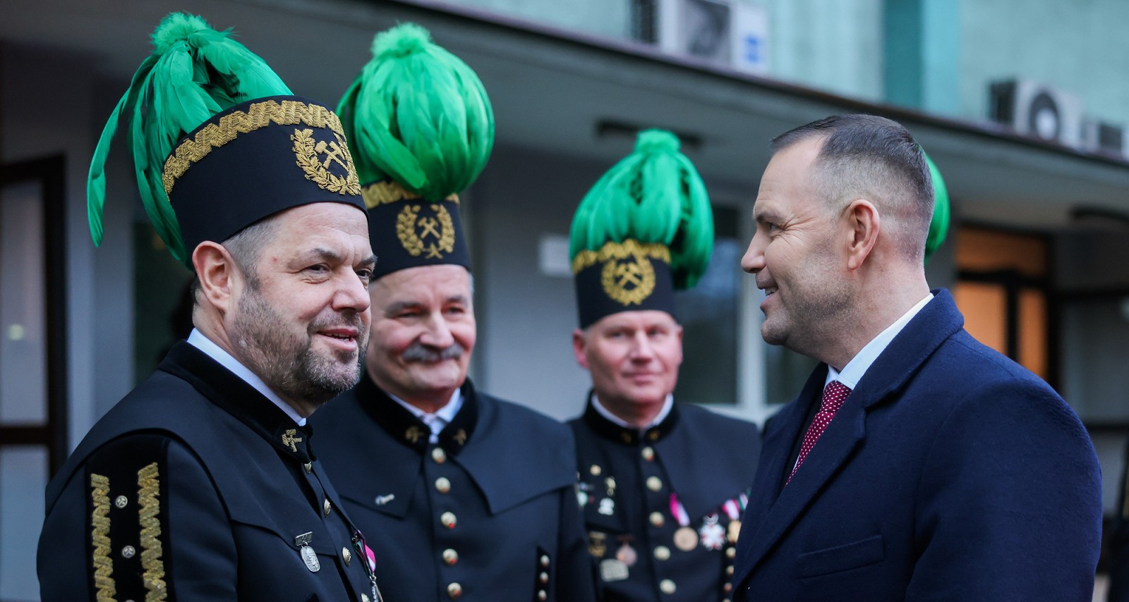 Poland’s president signs bill facilitating coal mine closures and compensation for miners