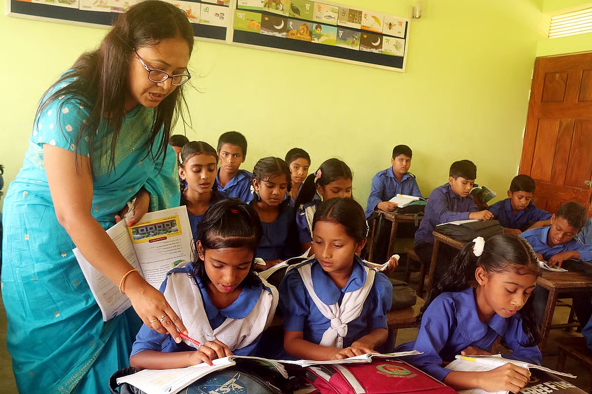 Primary assistant teacher recruitment: Written exams for first, second phases on 2 January