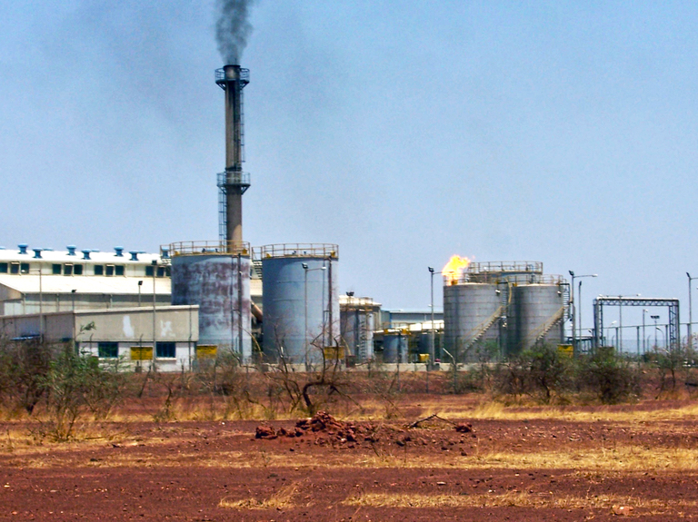 RSF claims seizure of key oil field, China withdraws from Sudan’s faltering oil sector