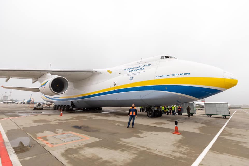 Rare Antonov An-124 Cargo Plane Makes Brief Stop in Tashkent