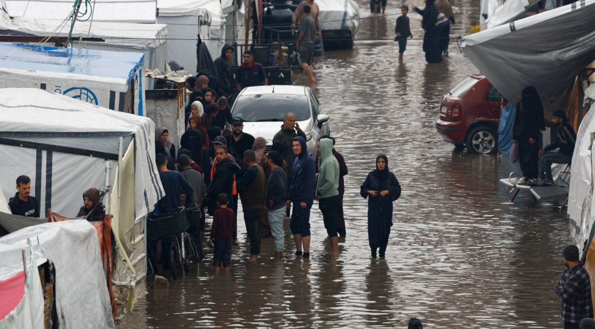 Tents flood, families seek shelter as Storm Byron bears down on Gaza | Israel-Palestine conflict News