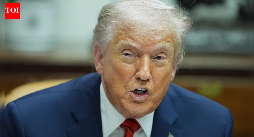 Trump lines up new $686 million military aid package for Pakistan