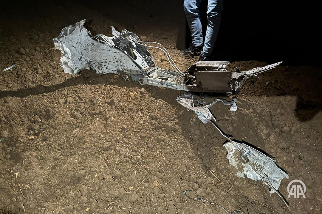 Turkey recovers black box from crashed plane