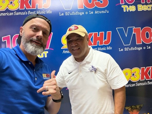 Vikings and Warriors battle for football championship title