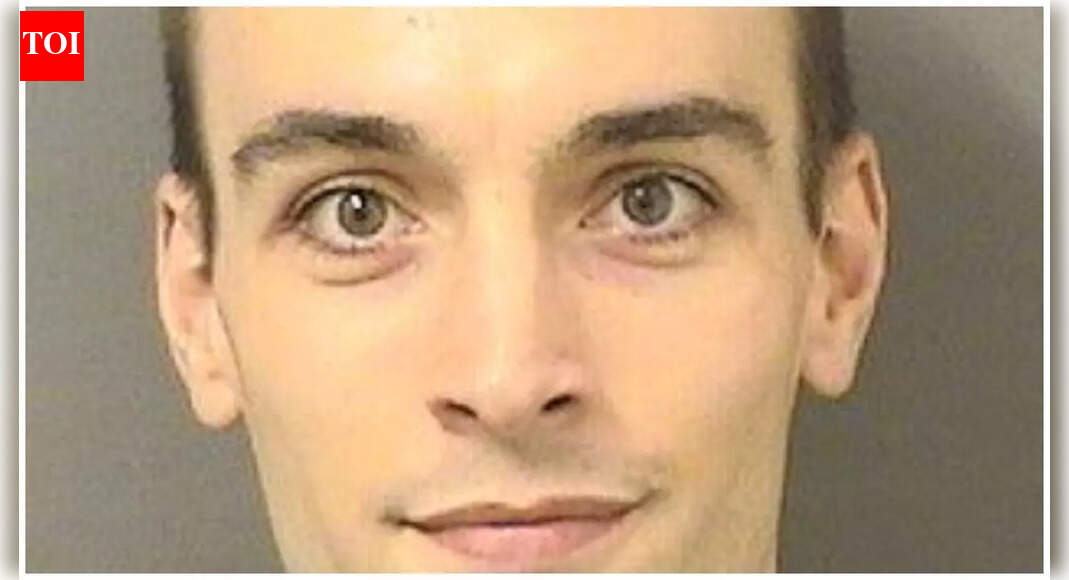 Who is Elias Gordon Farley? Florida teacher accused of grooming student on Google Docs, sexual assault