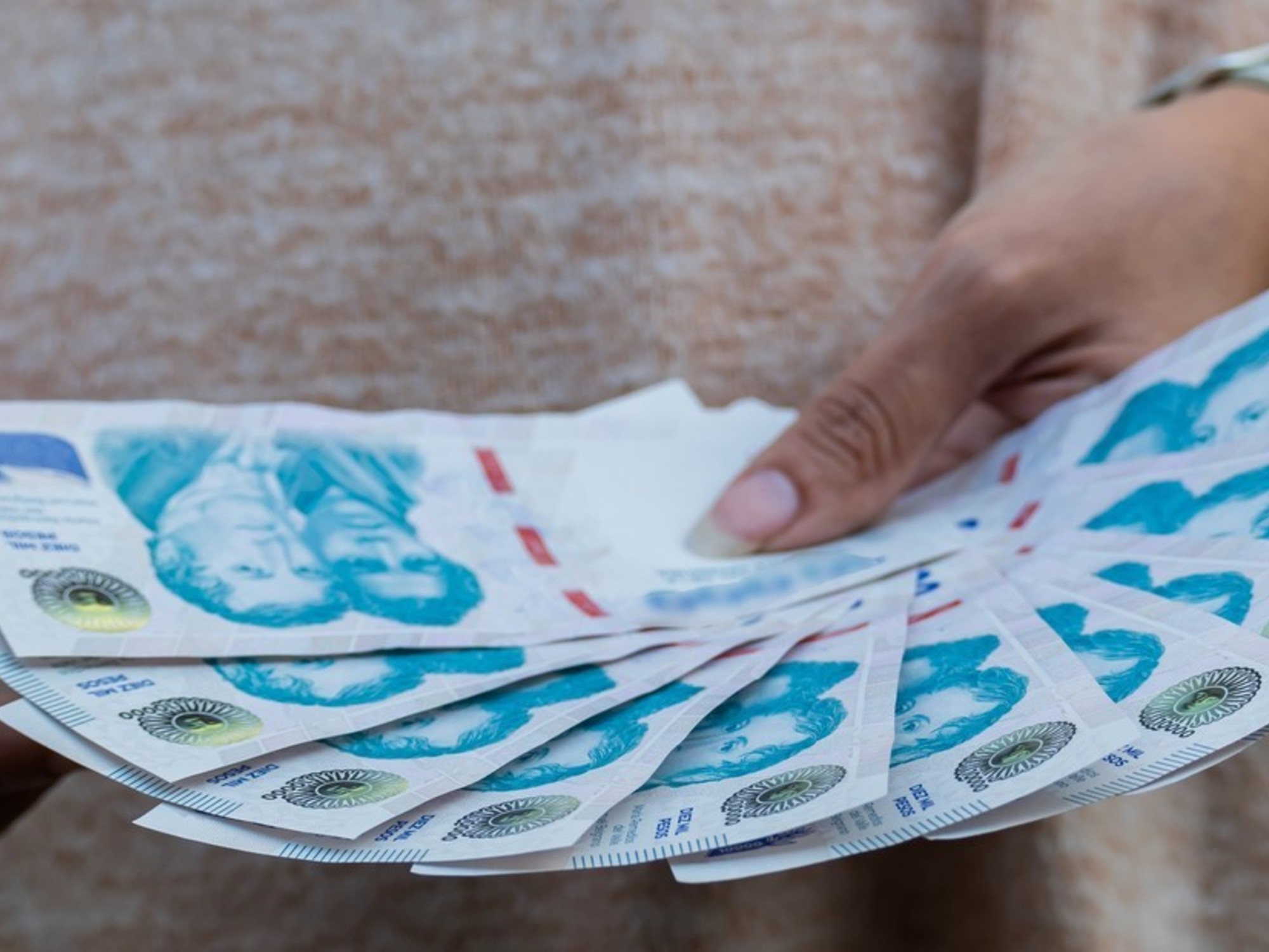 cómo cierran 2025 y qué aumentos prevén las grandes empresas para el próximo año