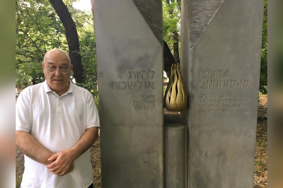 A legacy of migration and dual identity