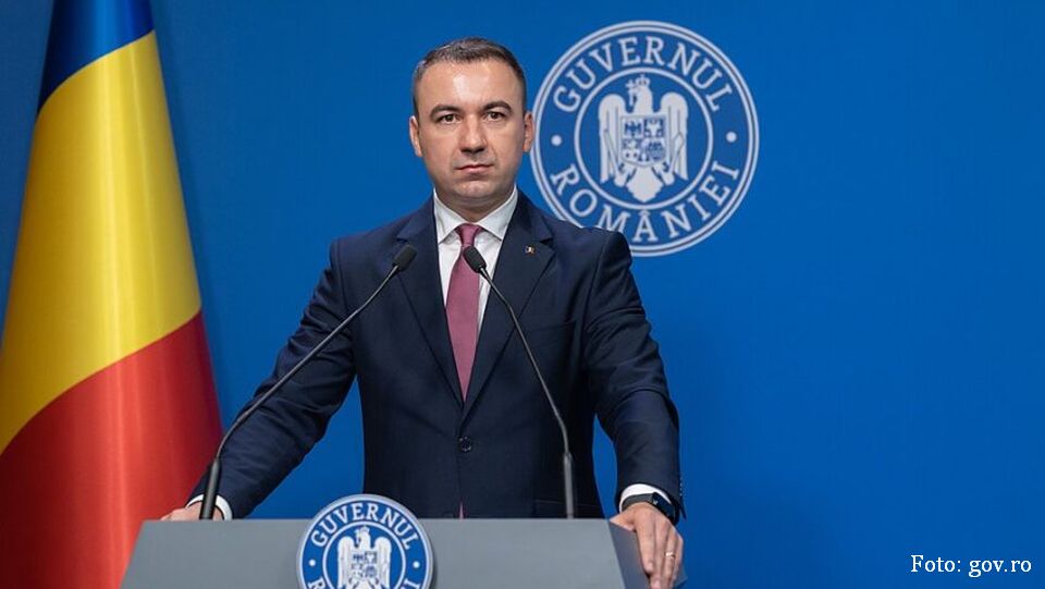 Energy Minister Bogdan Ivan (photo: gov.ro)