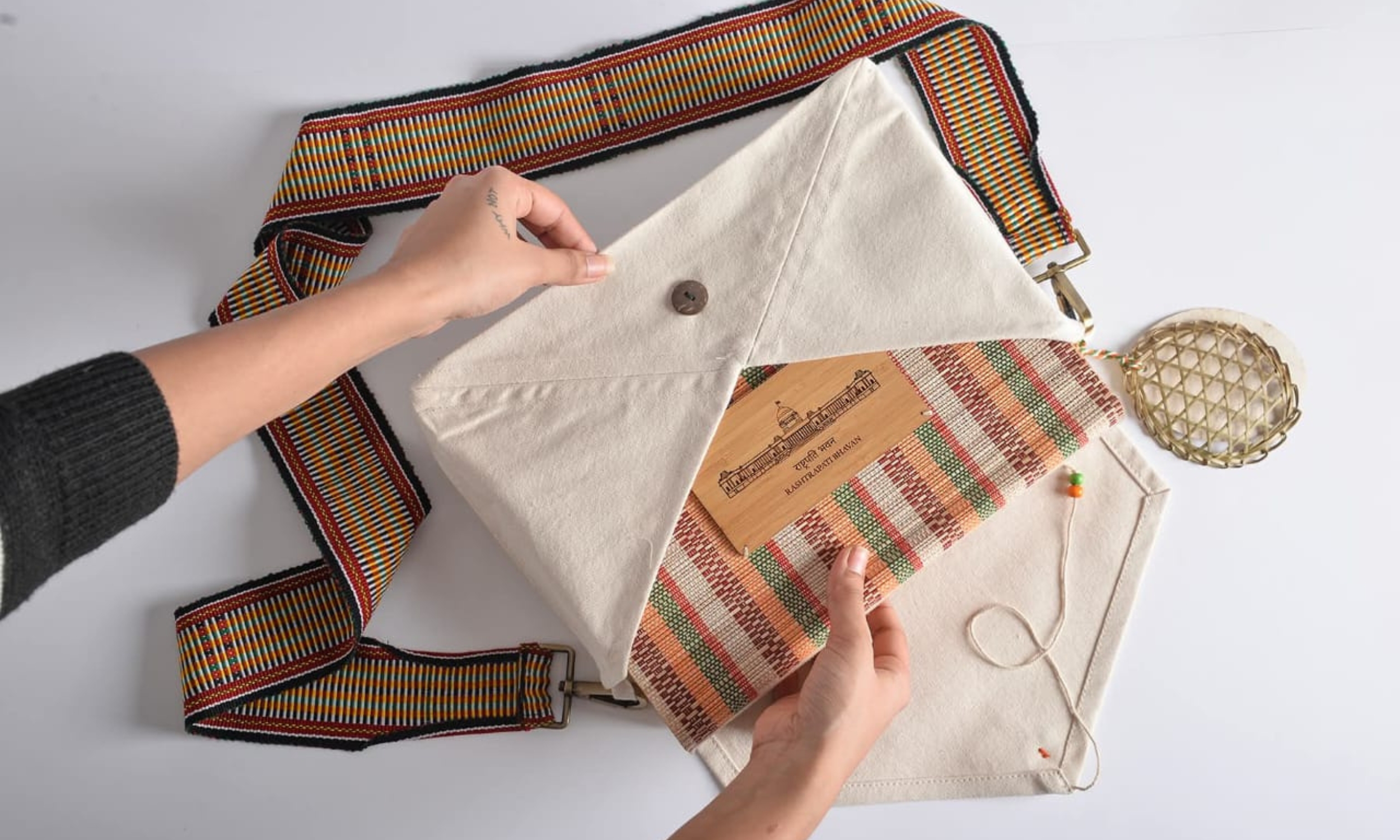 Bamboo artisans to craft invitation kits for Rashtrapati Bhavan Republic Day reception