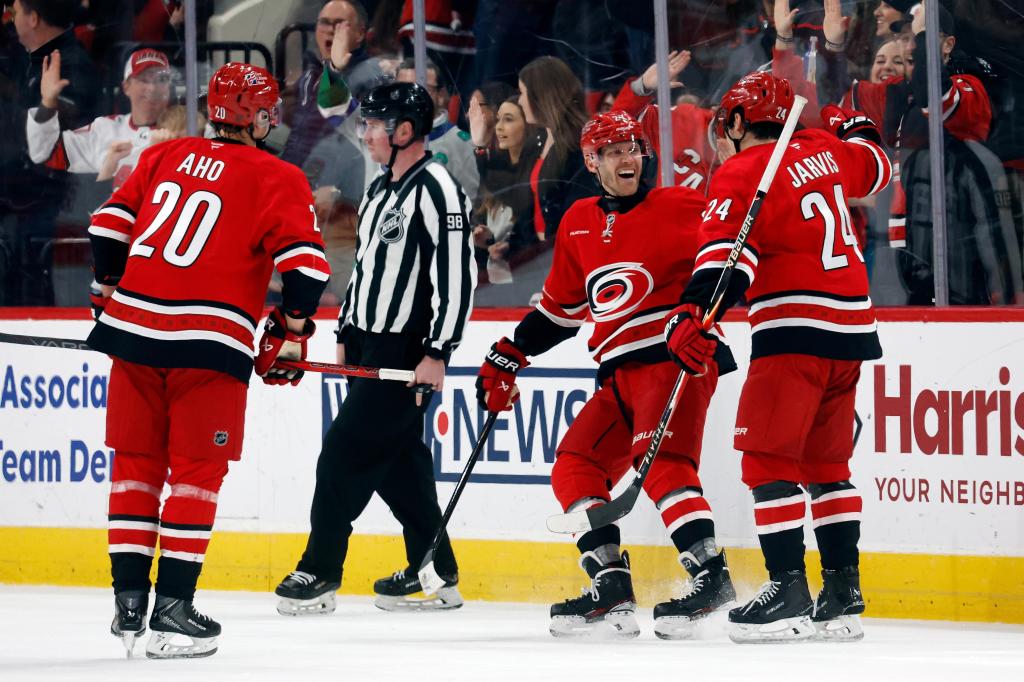 Behind Ehlers’ hat trick, Hurricanes score final eight goals in rout of Panthers
