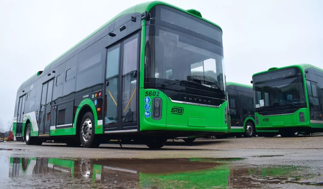Bucharest becomes the first city in Europe to introduce Chinese Yutong U12 trolleybuses