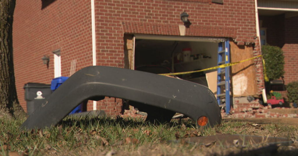 Car crashes into White House home, driver flees scene – CONVEN.ORG | HOME