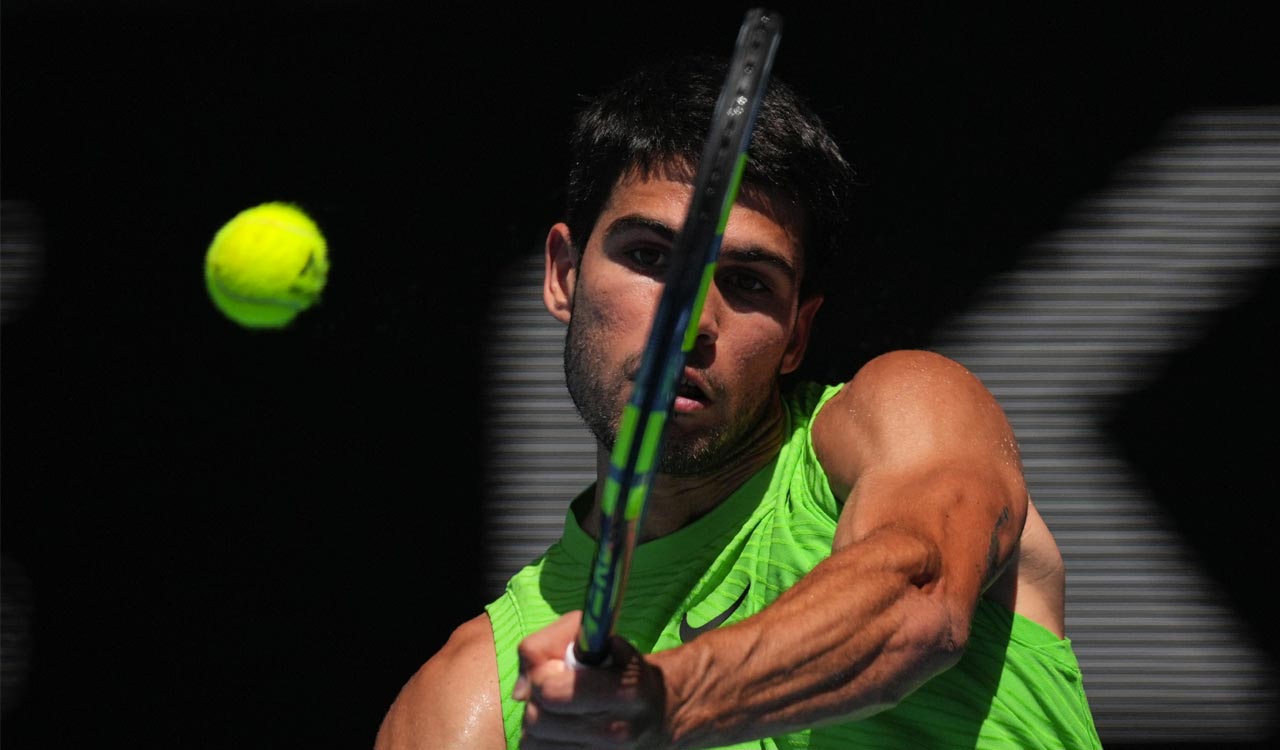 Carlos Alcaraz beats Tommy Paul to reach Australian Open quarterfinals