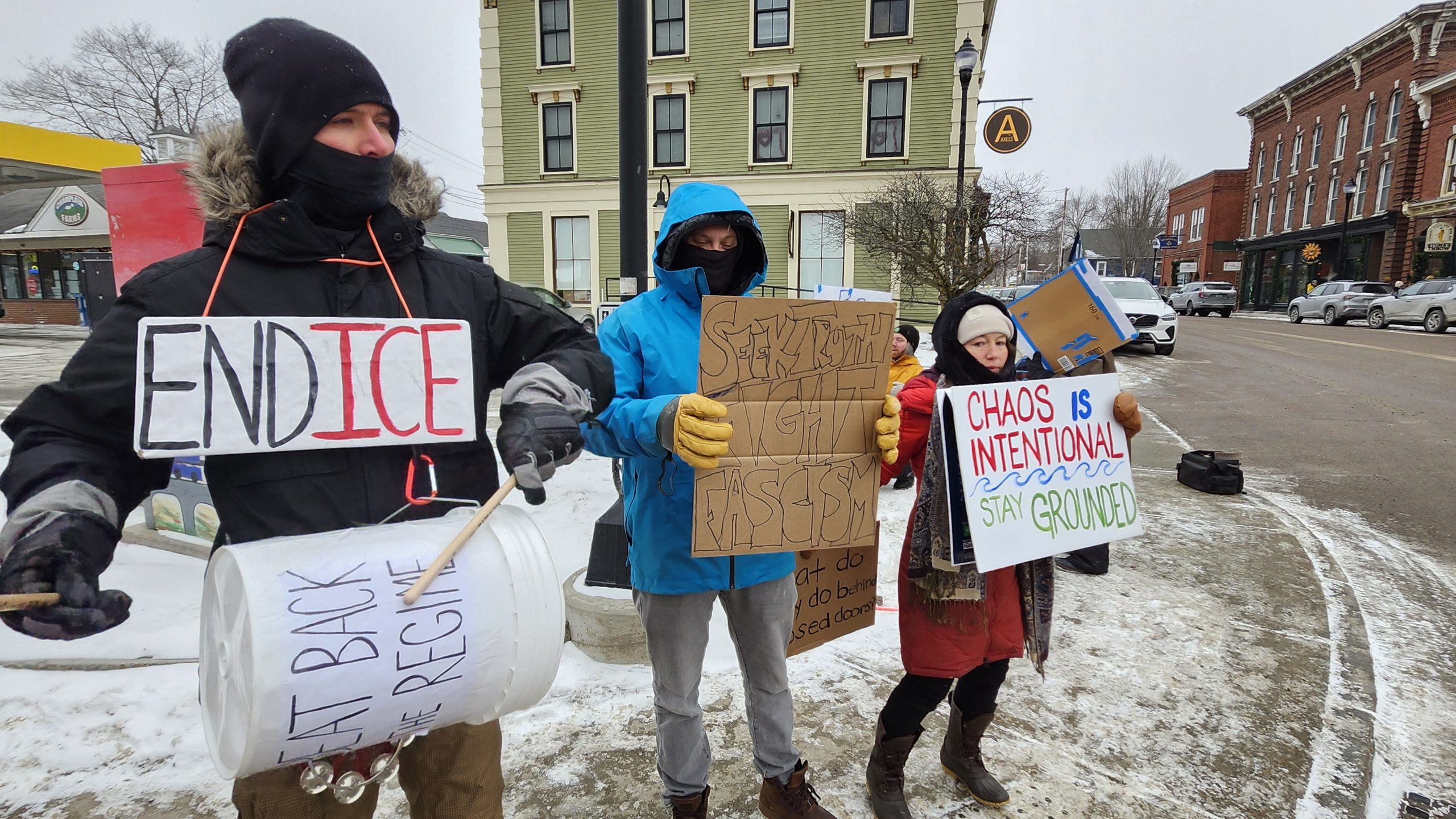 Gov. Scott Says 'Enough' After Federal Agents Kill Minneapolis Man