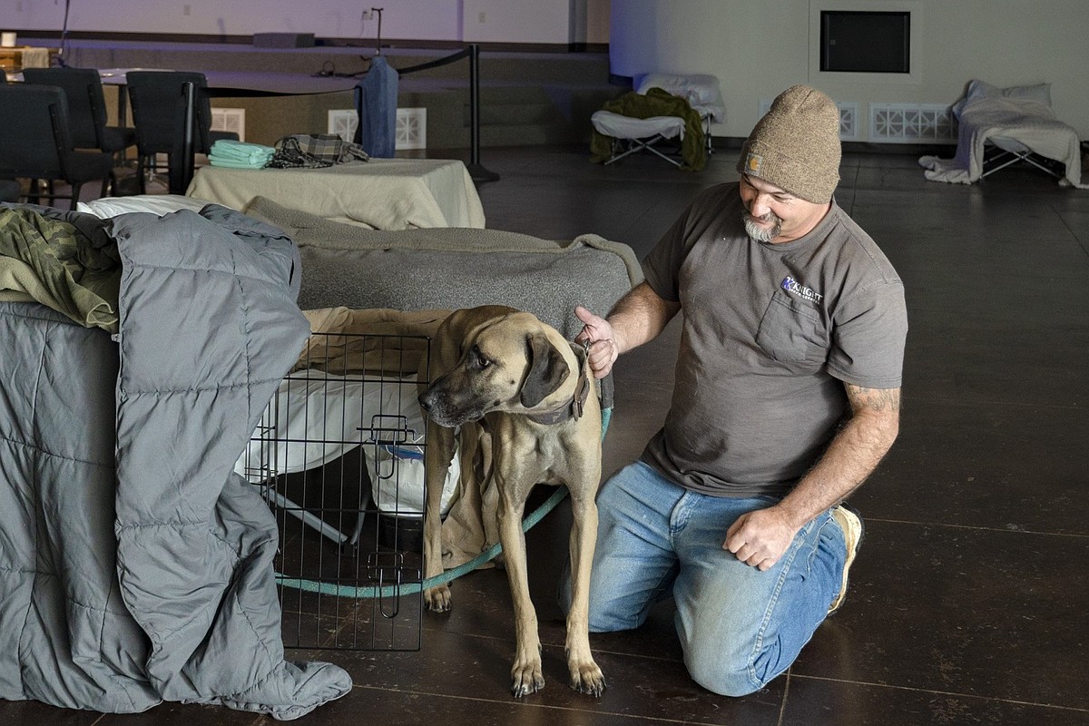 Homeless Arkansans find winter weather refuge in warming centers