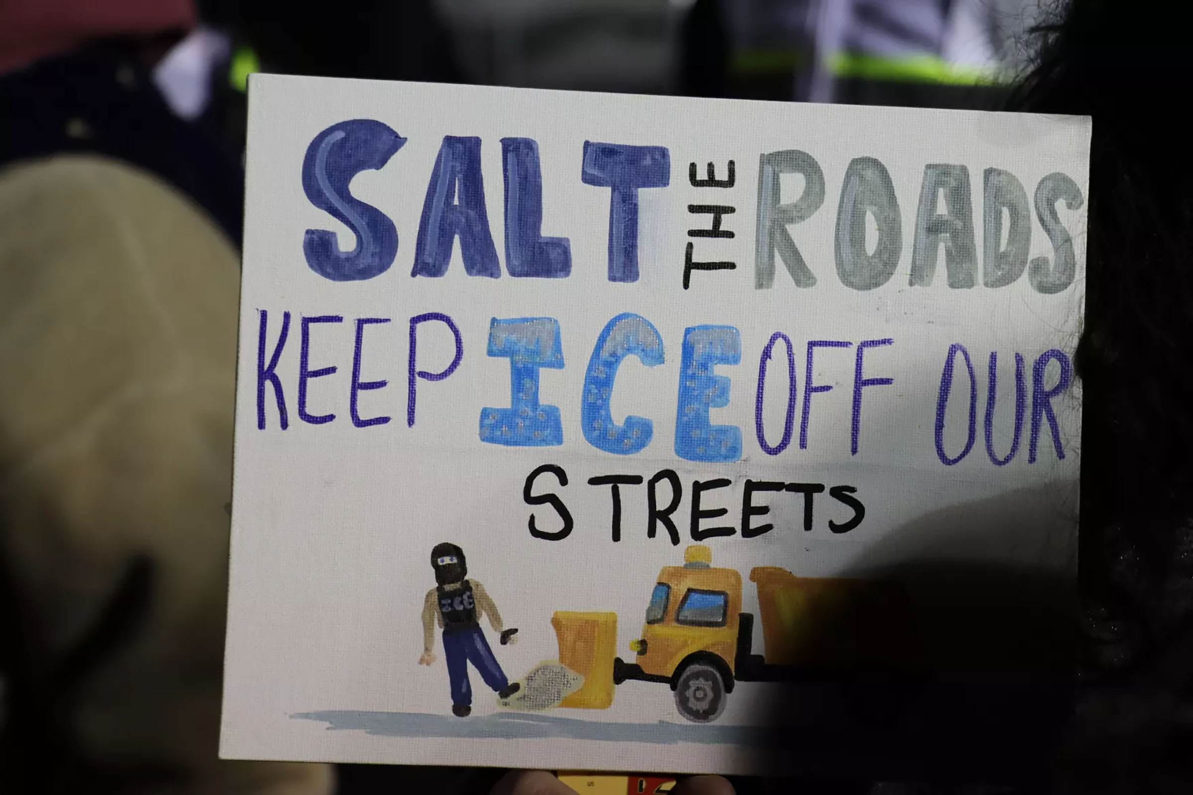 ICE processing site plan sparks protest in Merrimack, NH