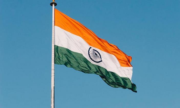 India bets on up to 7.2 percent growth next year, outpacing most major economies -