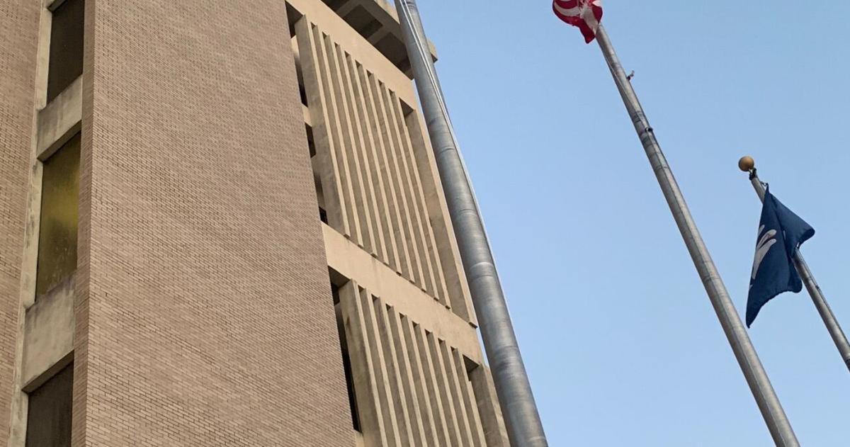 Lafayette courthouse entrance closed over funding dispute | News