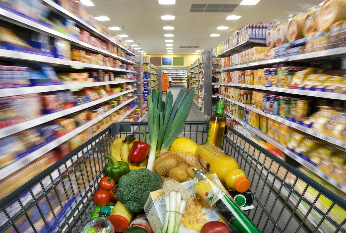 Managing Grocery Expenses: Tips For Wyoming Residents