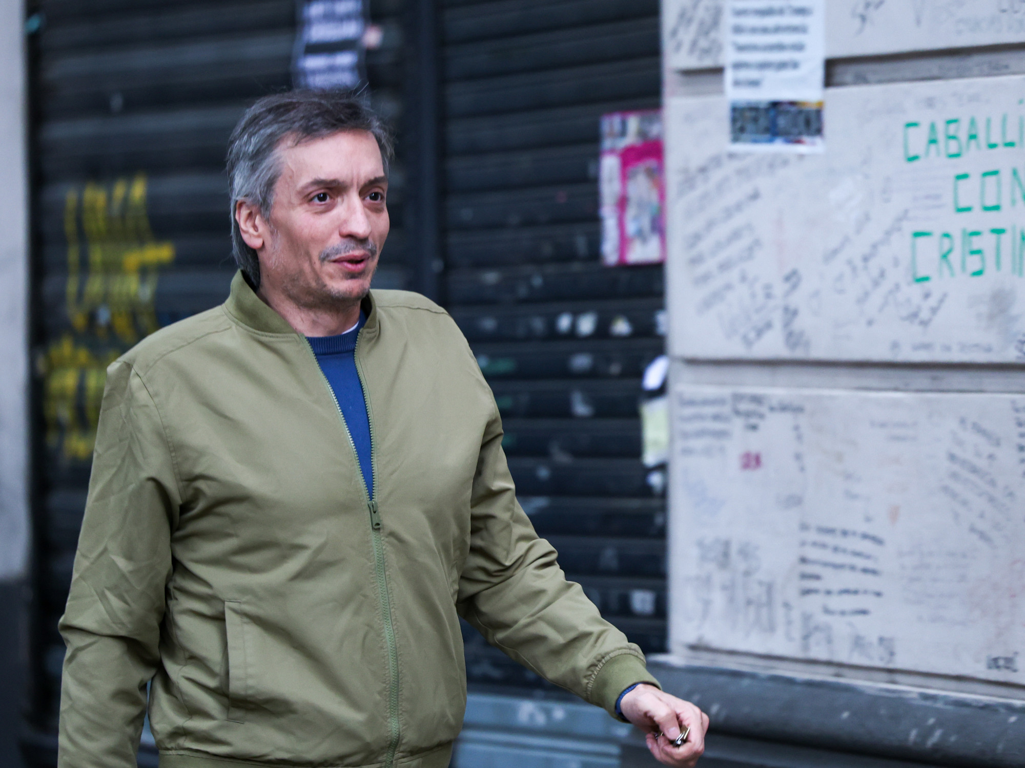 Máximo Kirchner se muestra dispuesto a cederle la presidencia del PJ bonaerense a Axel Kicillof para garantizar la unidad