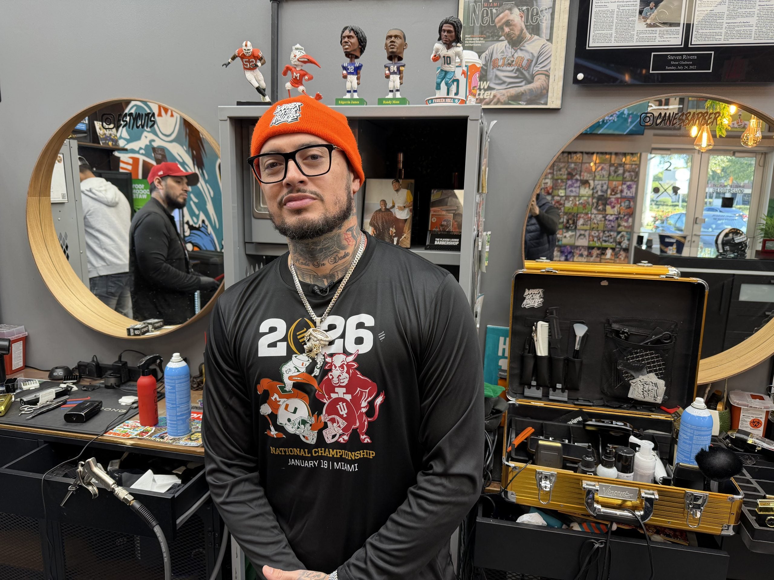 Meet the man giving haircuts to both IU and Miami players before national title - Indianapolis News | Indiana Weather | Indiana Traffic