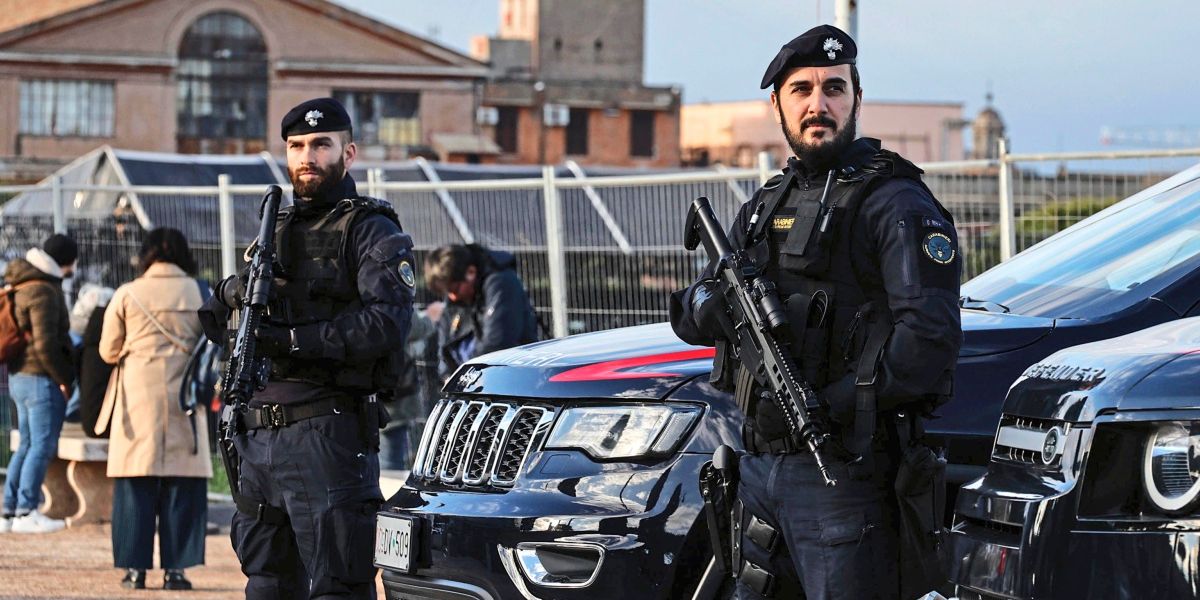 Meloni sagt den Jugendbanden in Italien den Kampf an - International