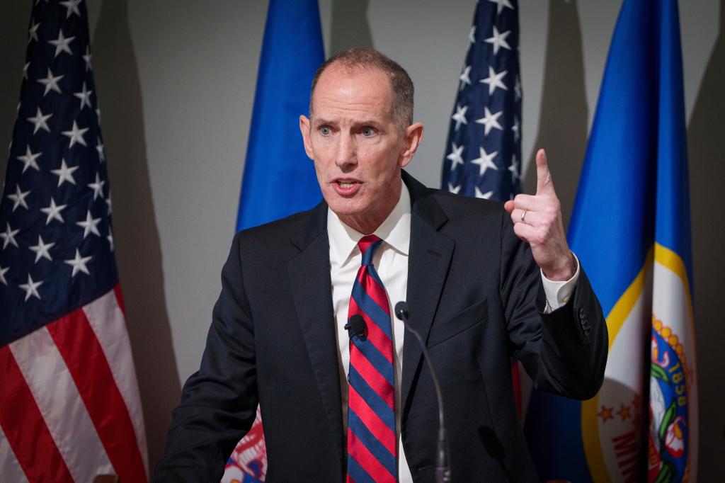 Minnesota GOP gubernatorial candidate drops out, citing ICE 'disaster'